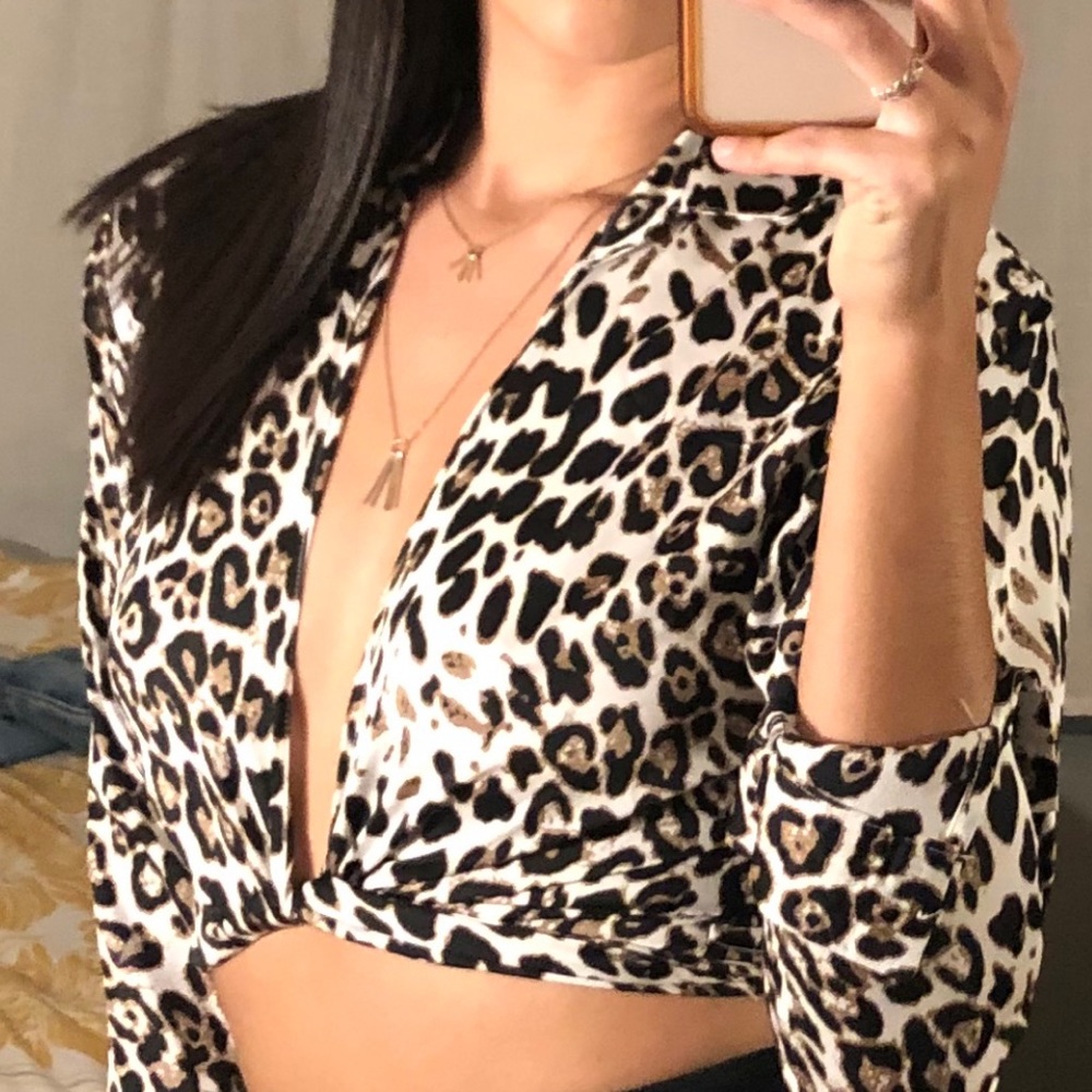 Cheetah print Tie back top